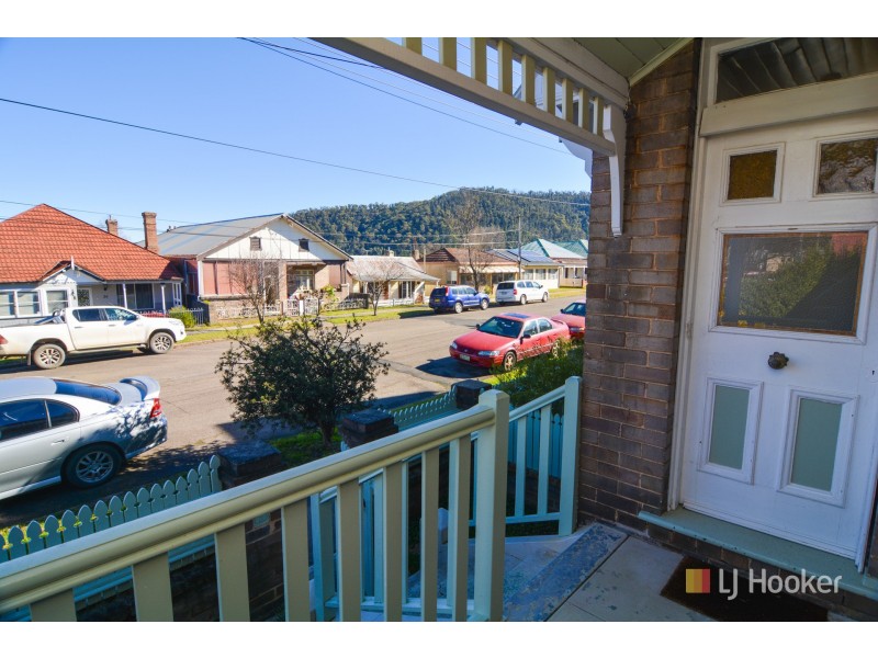 17 Hayley Street, Lithgow NSW 2790