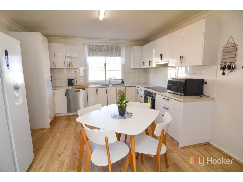 4 Farley Street, Cullen Bullen NSW 2790