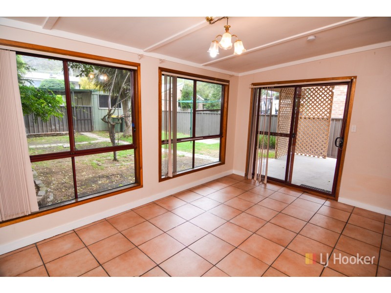 15 Brook Street, Lithgow NSW 2790