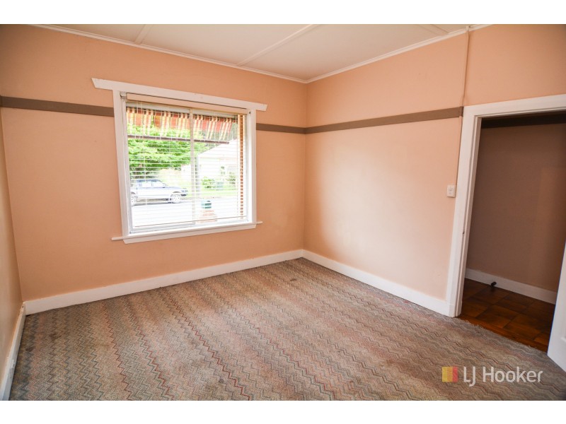 15 Brook Street, Lithgow NSW 2790