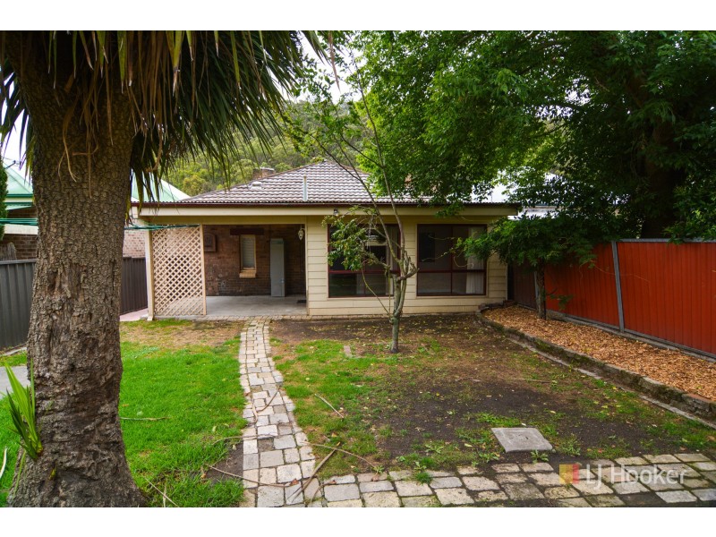 15 Brook Street, Lithgow NSW 2790