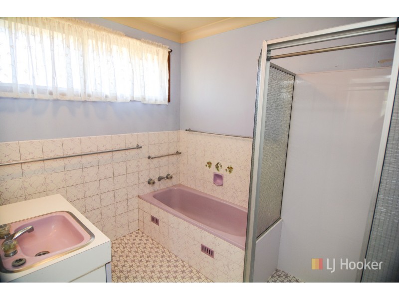 20 Wattle Grove, Lithgow NSW 2790