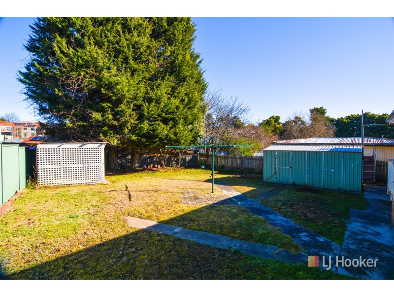 20 Wattle Grove, Lithgow NSW 2790