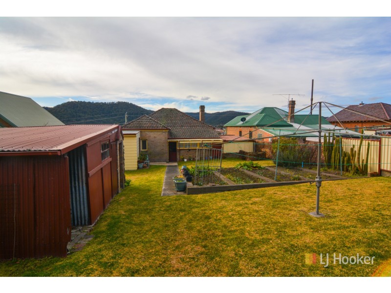 33 Methven Street, Lithgow NSW 2790