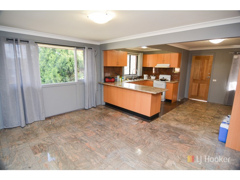 158 Landa Street, Lithgow NSW 2790