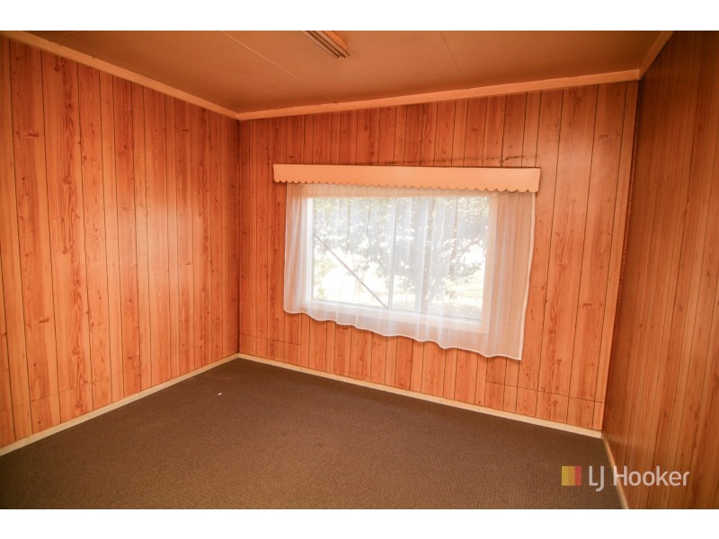 8 Buttress Place, Lithgow NSW 2790