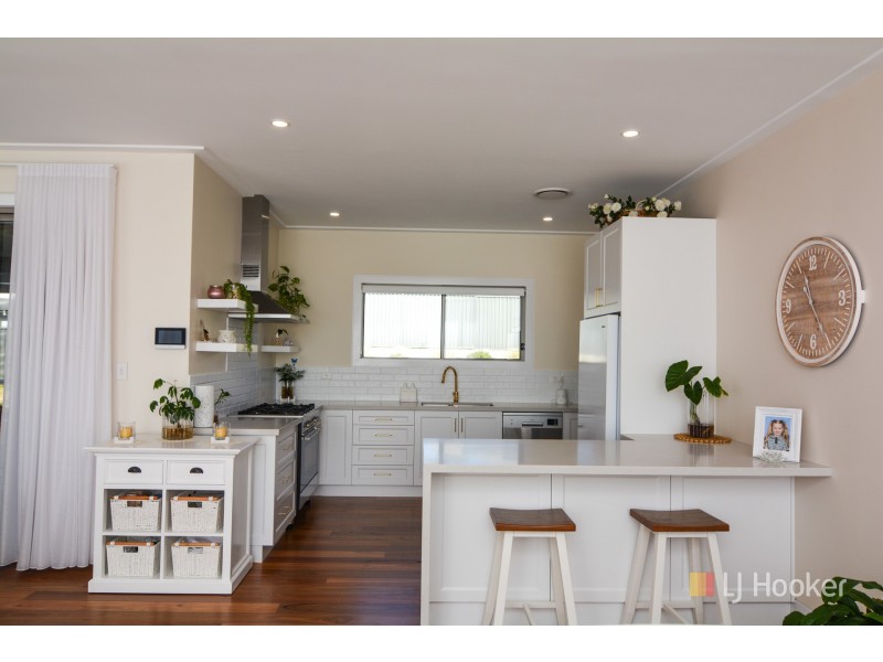 6 Shawcross Close, Lithgow NSW 2790