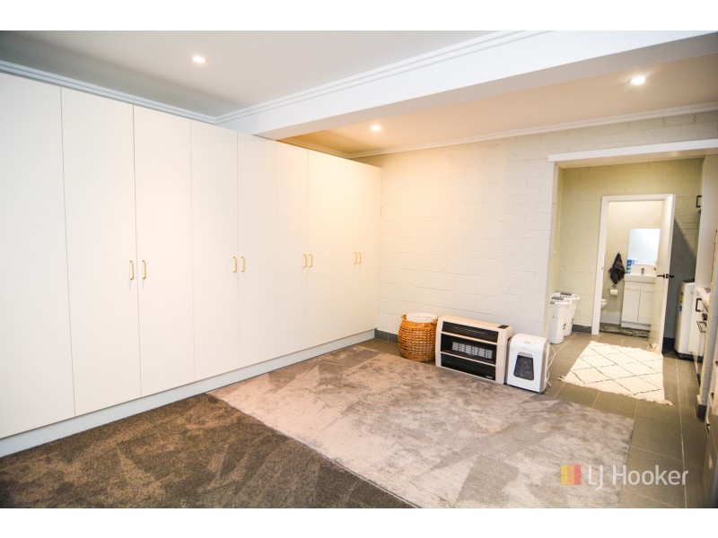 6 Shawcross Close, Lithgow NSW 2790