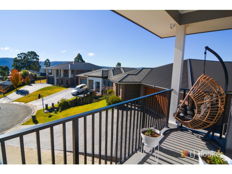 6 Shawcross Close, Lithgow NSW 2790