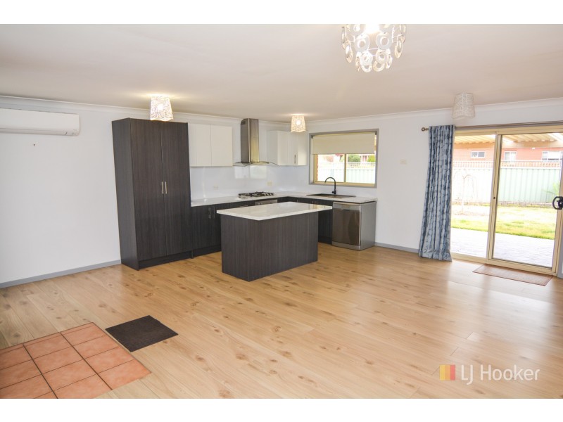 12 Mortlock Close, Lithgow NSW 2790