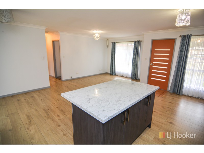 12 Mortlock Close, Lithgow NSW 2790