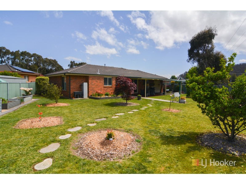 12 Mortlock Close, Lithgow NSW 2790