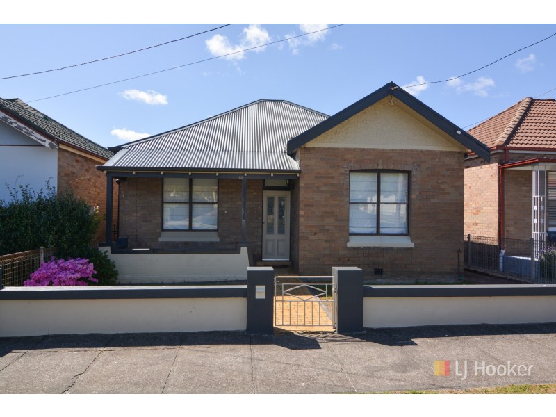 23 Academy Street, Lithgow NSW 2790