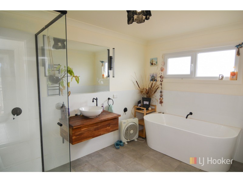 83 Henning Crescent, Wallerawang NSW 2845