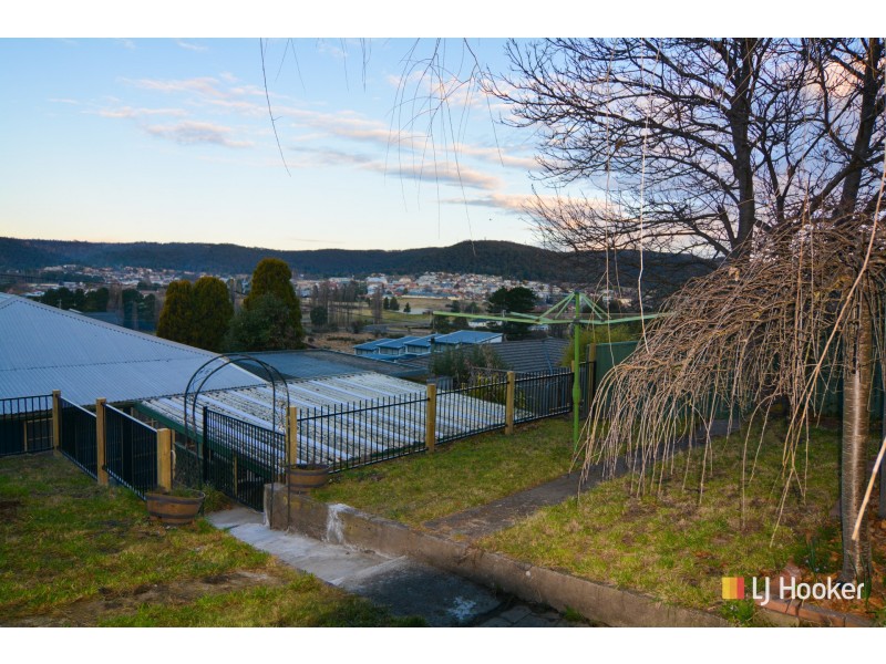 11 Hepburn Street, Lithgow NSW 2790