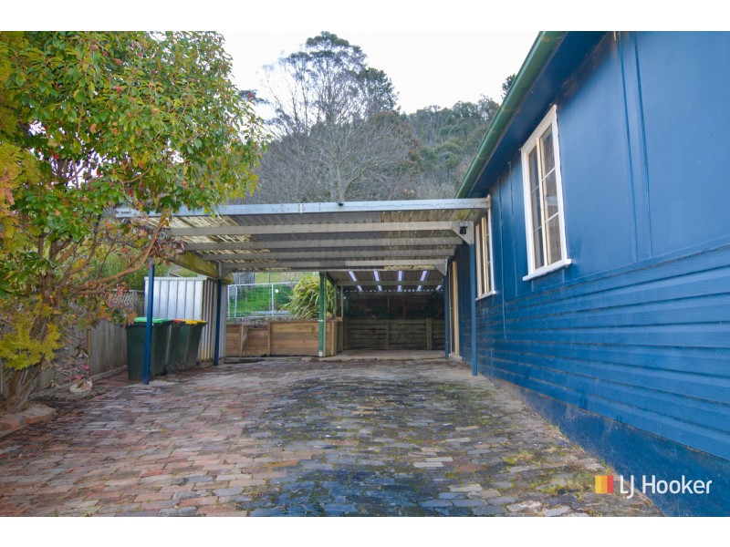 11 Hepburn Street, Lithgow NSW 2790