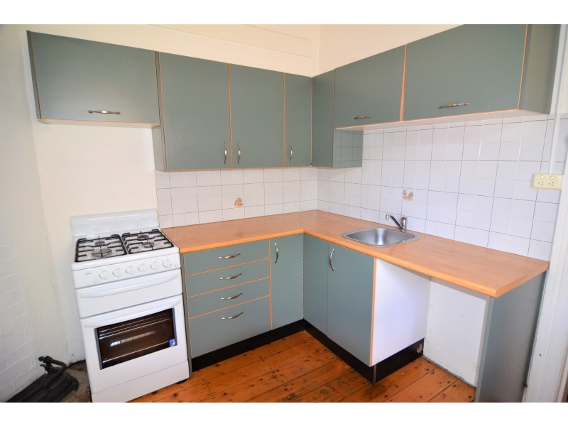 15 Waratah Street, Lithgow NSW 2790