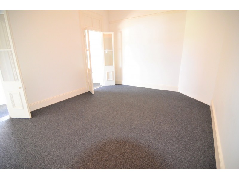 15 Waratah Street, Lithgow NSW 2790