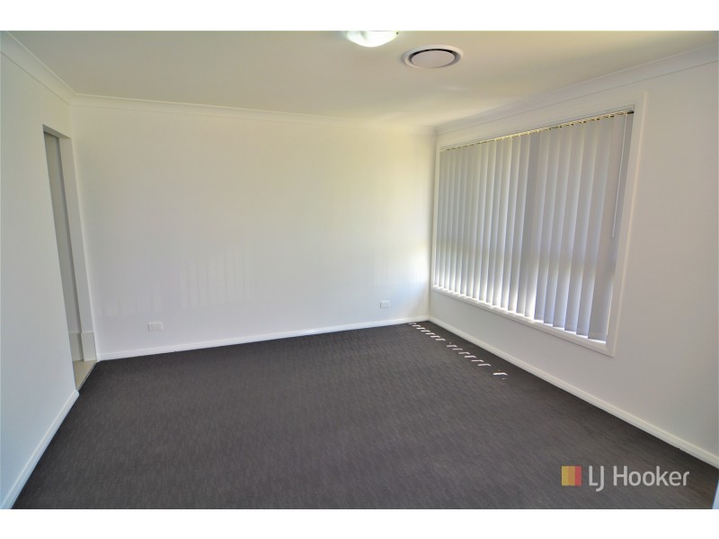 30 Henning Crescent, Wallerawang NSW 2845