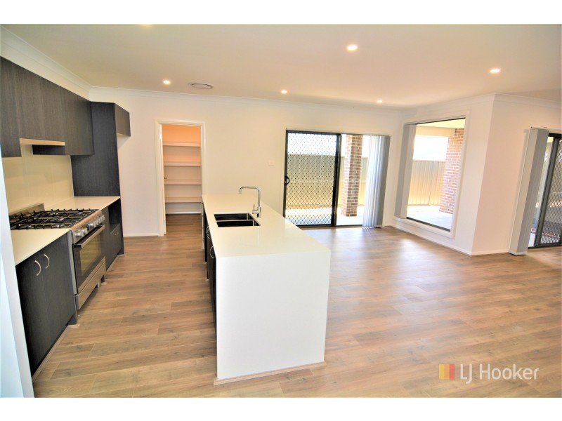 30 Henning Crescent, Wallerawang NSW 2845
