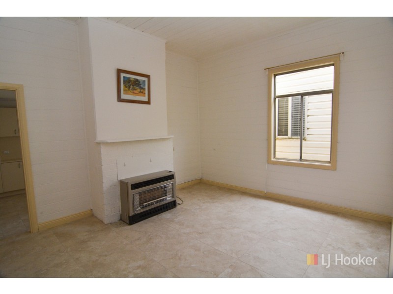 3 John Street, Lithgow NSW 2790