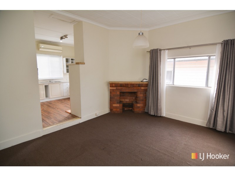 36 Sandford Avenue, Lithgow NSW 2790
