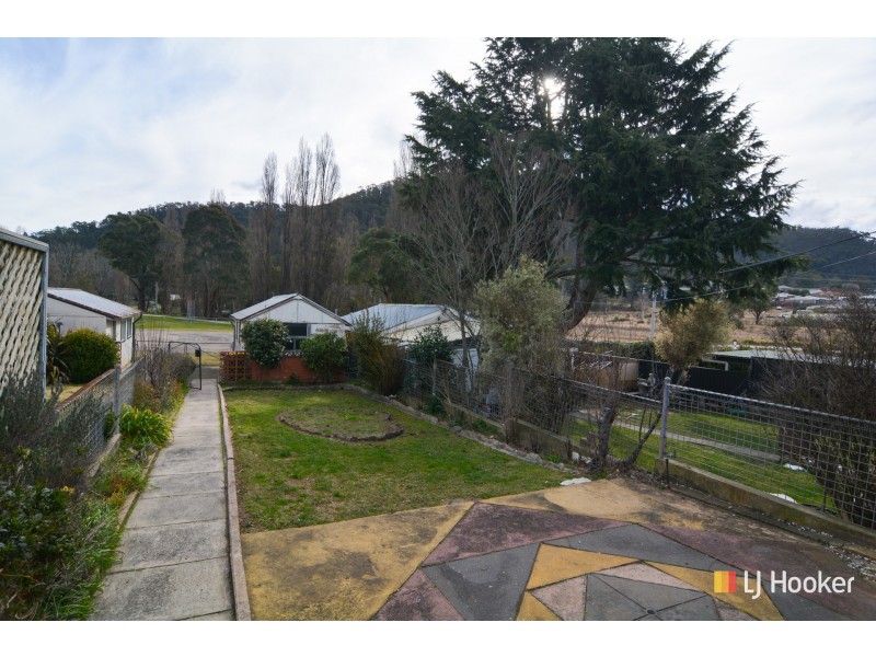 36 Sandford Avenue, Lithgow NSW 2790
