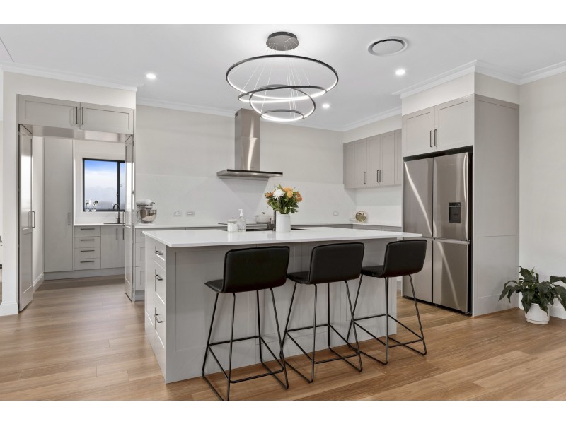 18 Gunners Close, South Bowenfels NSW 2790