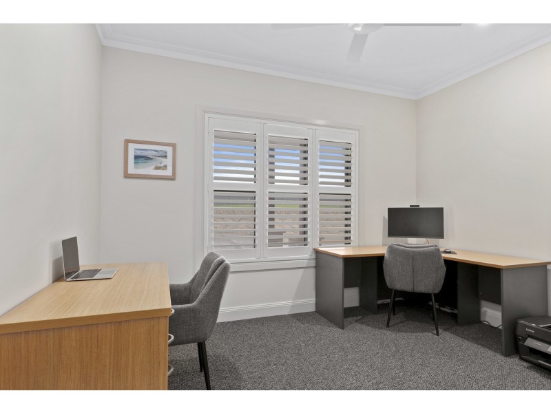 18 Gunners Close, South Bowenfels NSW 2790