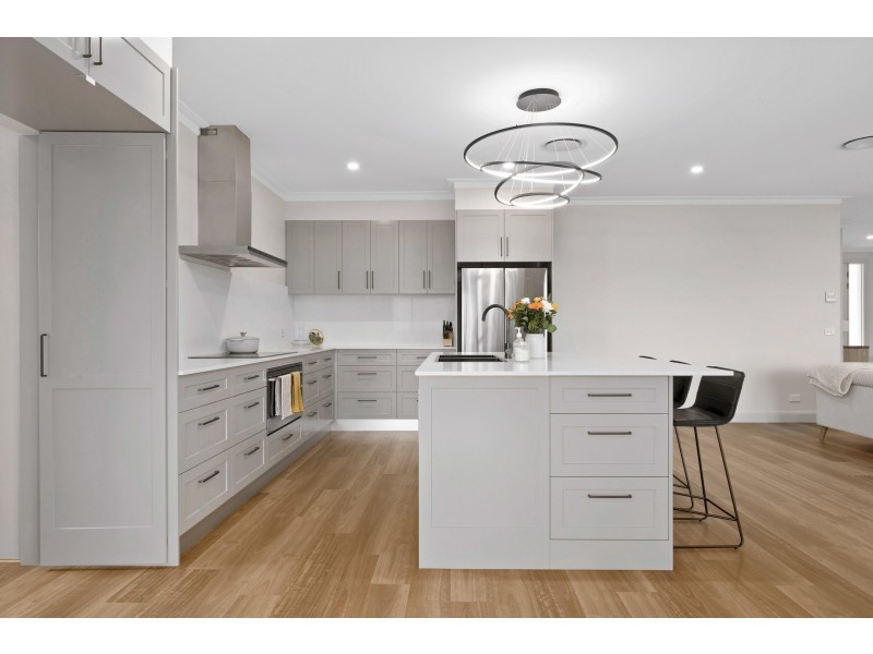 18 Gunners Close, South Bowenfels NSW 2790