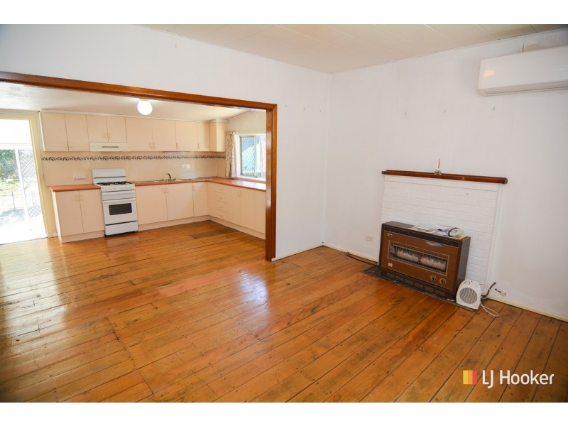 4 Bells Road, Lithgow NSW 2790