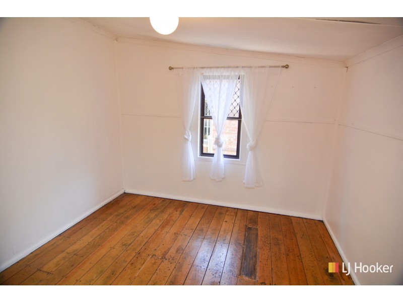 4 Bells Road, Lithgow NSW 2790