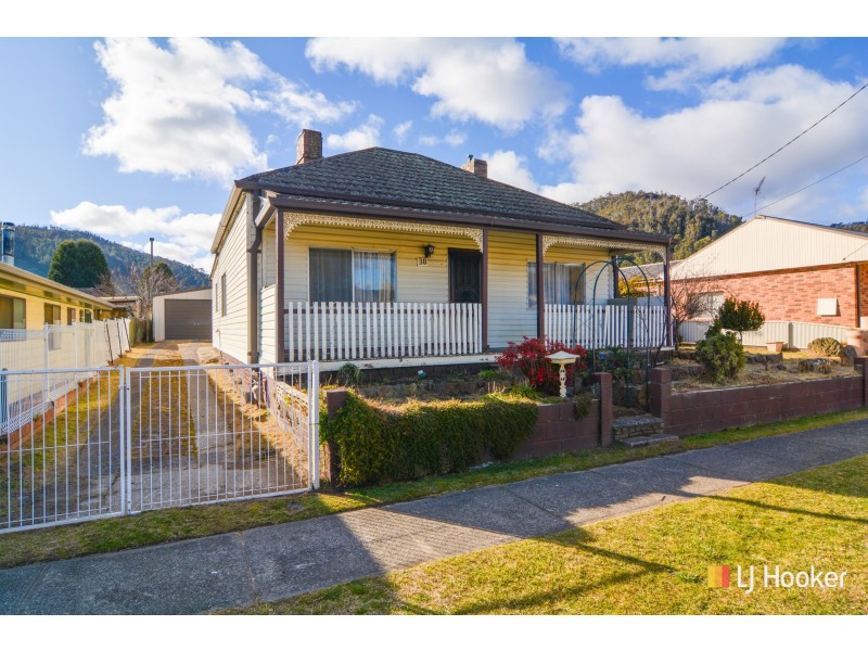 38 Laidley Street, Lithgow NSW 2790