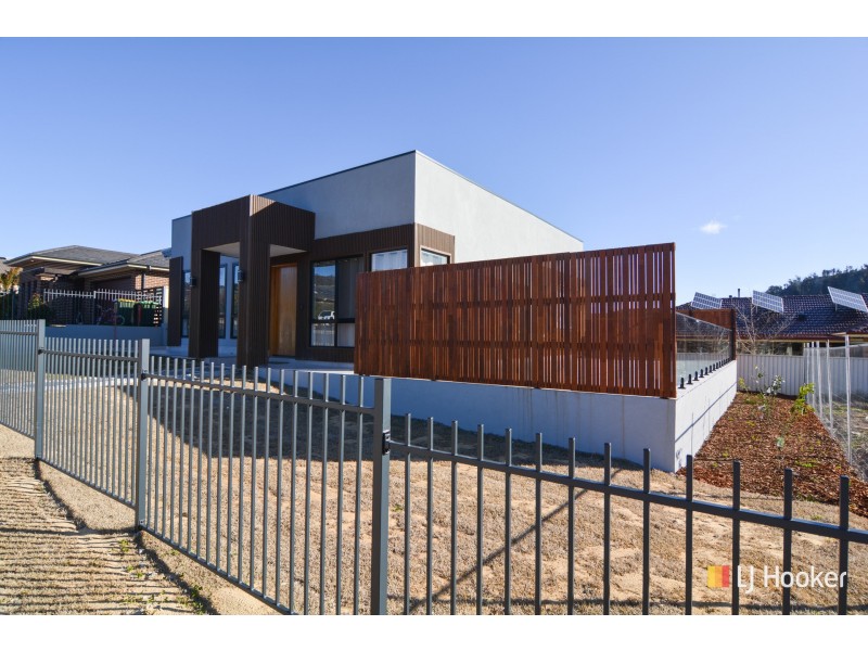 1 Thornley Close, Lithgow NSW 2790