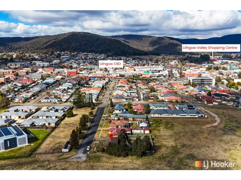 56 Hayley Street, Lithgow NSW 2790