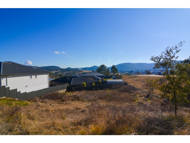 1F James O’Donnell Drive, Lithgow NSW 2790