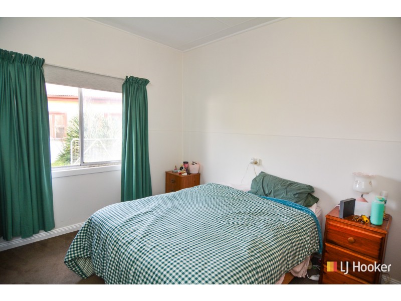 2b Coalbrook Street, Lithgow NSW 2790