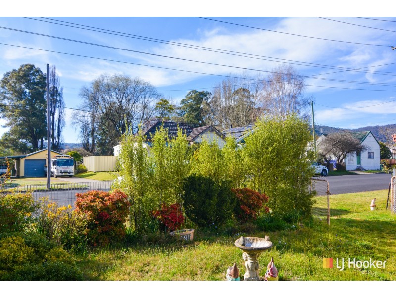 2b Coalbrook Street, Lithgow NSW 2790