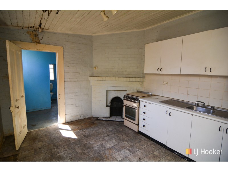 27 Roy Street, Lithgow NSW 2790