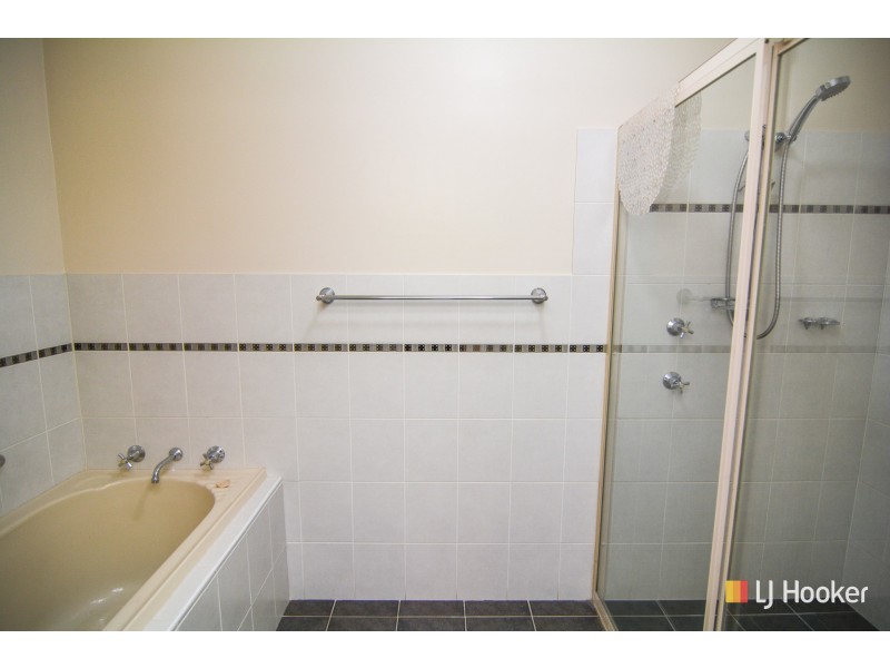 7 Barracks Place, Lithgow NSW 2790