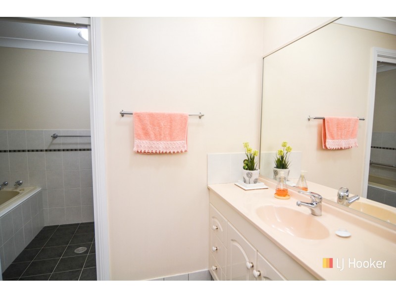 7 Barracks Place, Lithgow NSW 2790