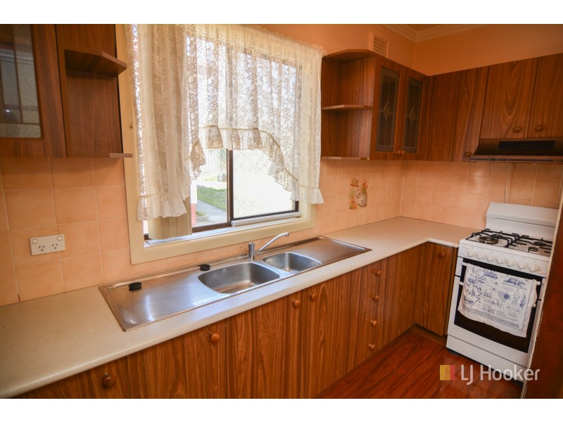 77 Methven Street, Lithgow NSW 2790