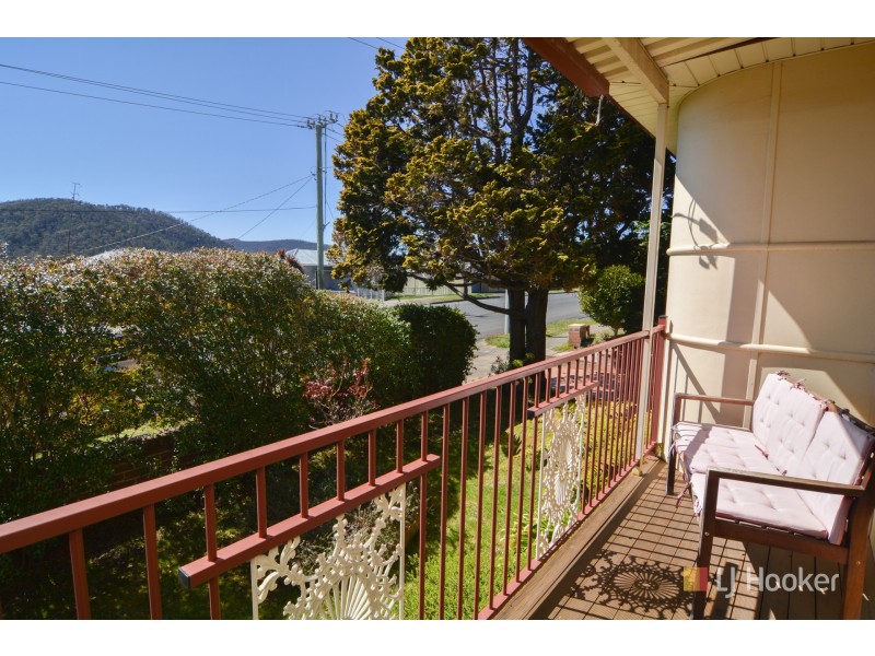 77 Methven Street, Lithgow NSW 2790