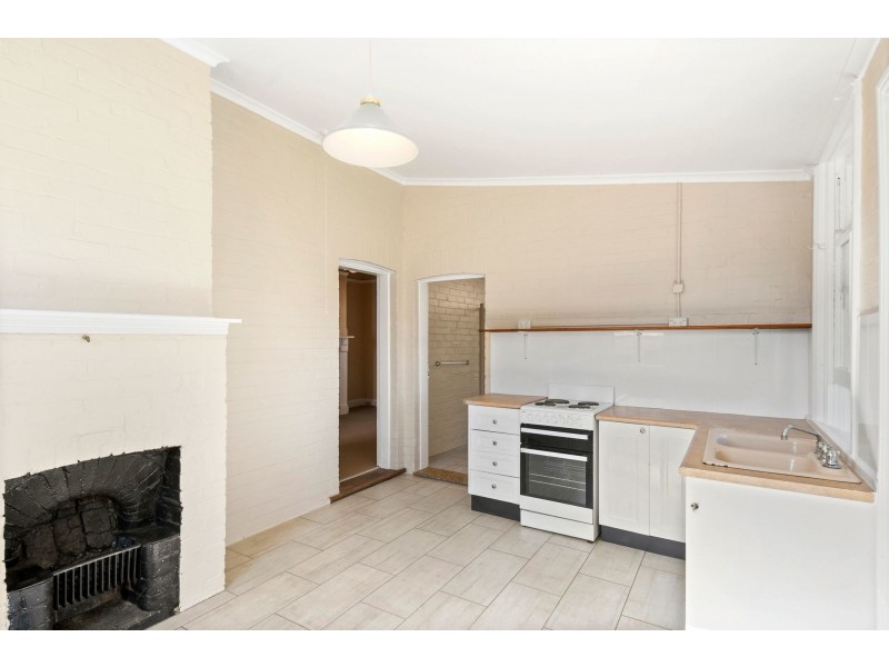 138 Hassans Walls Road, Lithgow NSW 2790