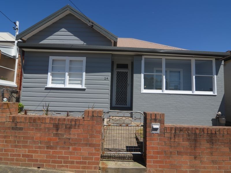 24 Spooner Street, Lithgow NSW 2790