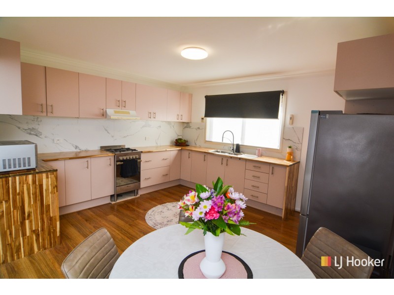 19 Ramsay Street, Lithgow NSW 2790