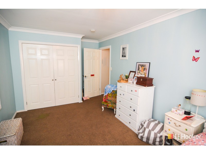 19 Walker Drive, Wallerawang NSW 2845