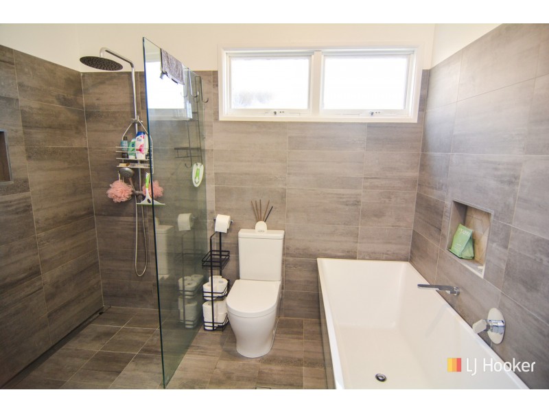 27 Malvern Street, Lithgow NSW 2790