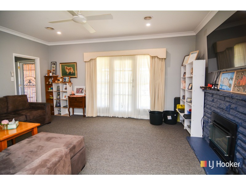 27 Malvern Street, Lithgow NSW 2790