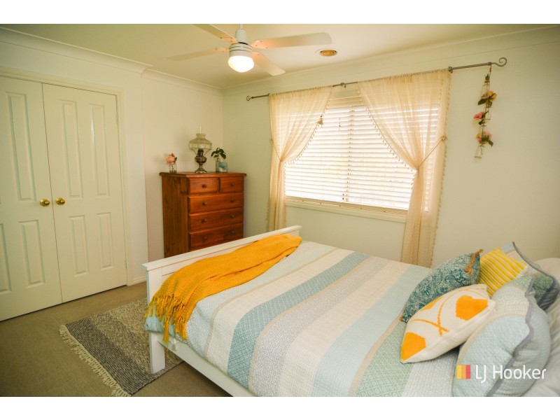 2 Mortlock Close, Lithgow NSW 2790